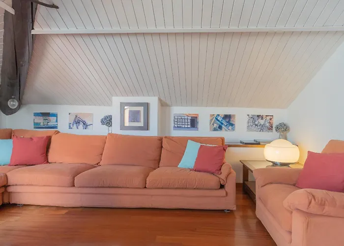 La Mansarda Lägenhet Como